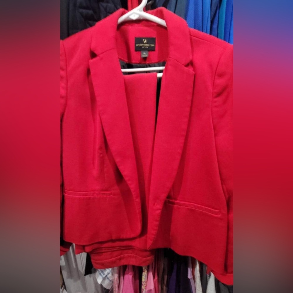Worthington PL Suit